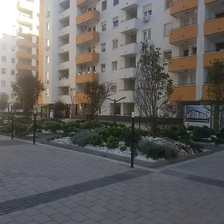 Kraljev Park Apartman Újvidék